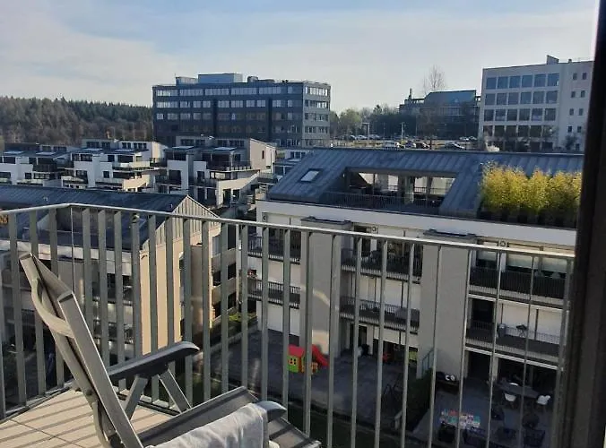 Apartamento - 2 Bed Designer Flat Strassen