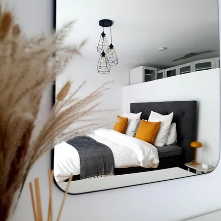 2bd Designer Apt. 134m2 In