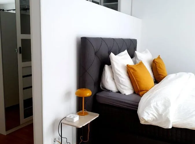 Διαμέρισμα - 2 Bed Designer Flat Strassen